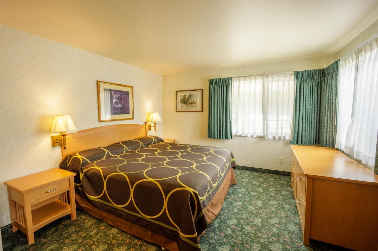 The Summit Inn Snoqualmie Pass 외부 사진