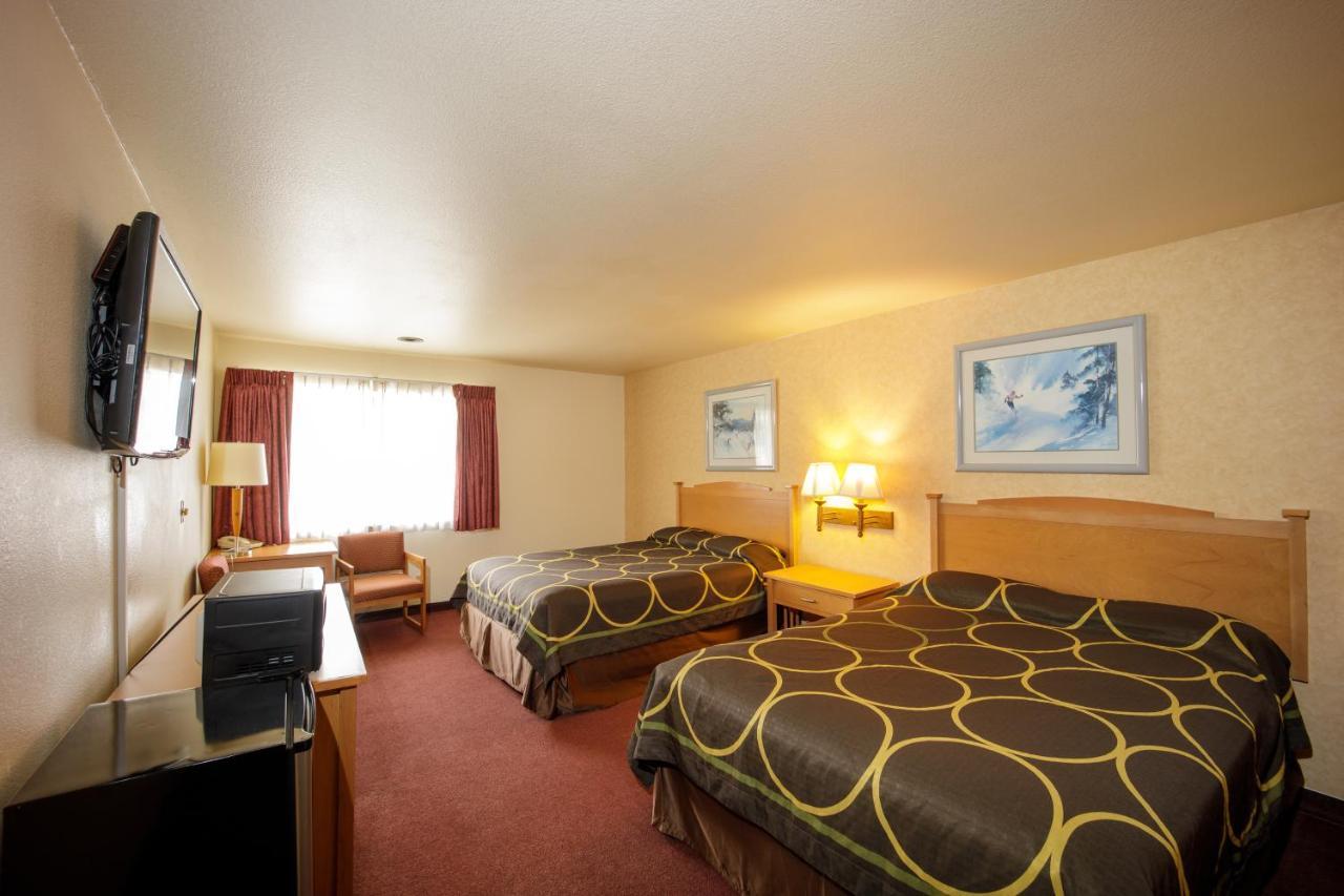 The Summit Inn Snoqualmie Pass 외부 사진