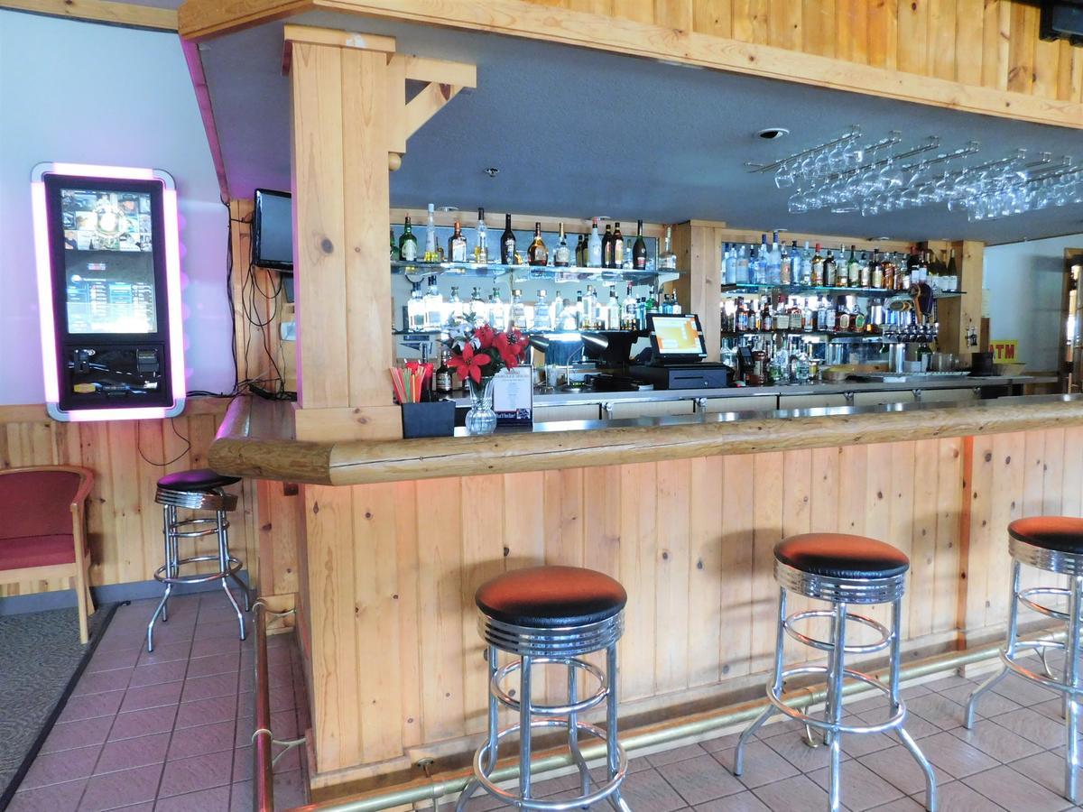 The Summit Inn Snoqualmie Pass 외부 사진
