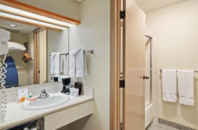The Summit Inn Snoqualmie Pass 외부 사진